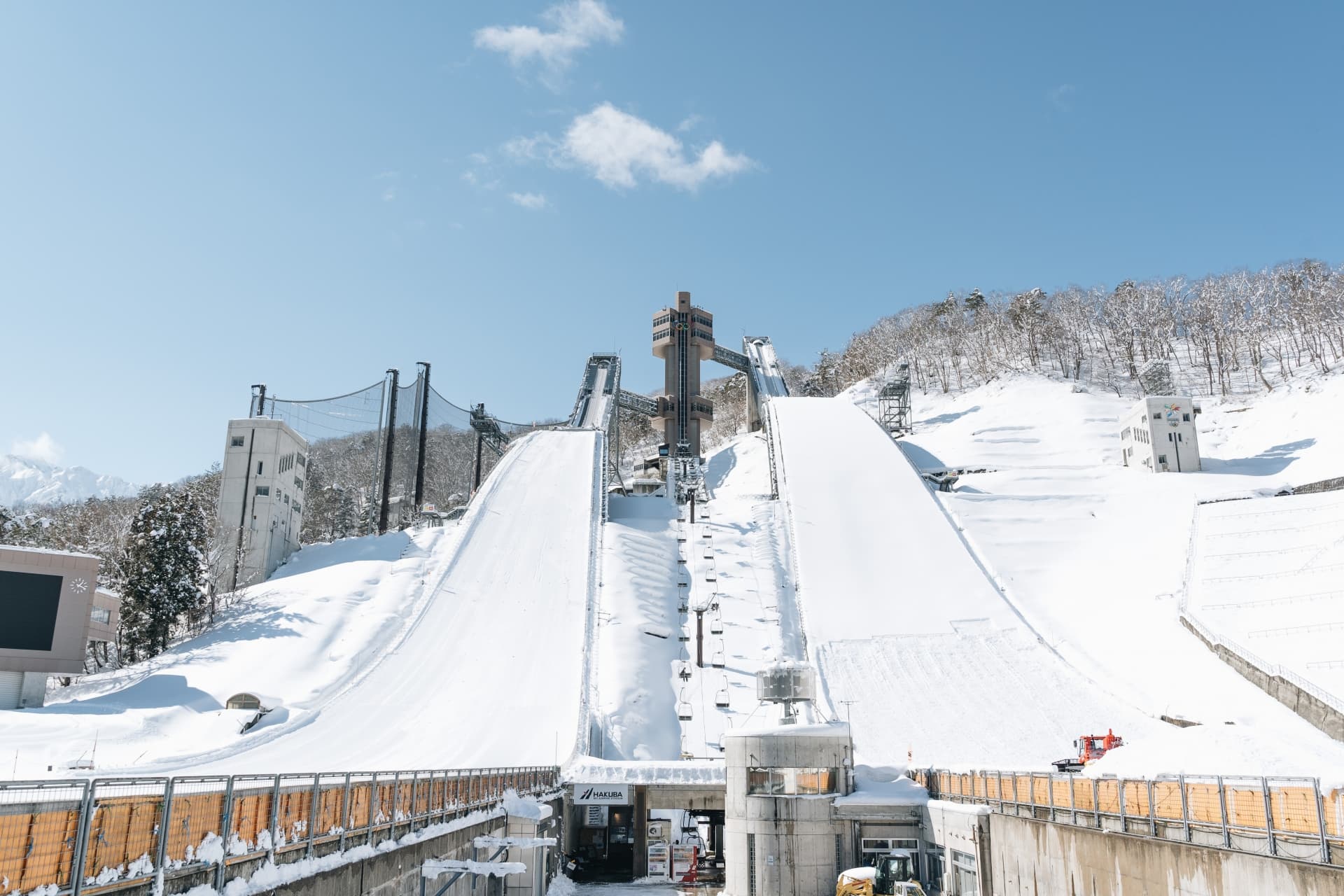 スキージャンプ台